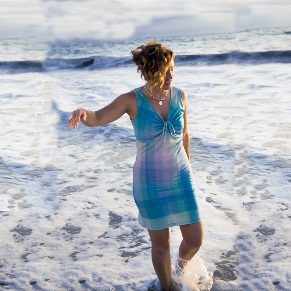 Get ready for Summer with HanddrawnTops dresses. NEW not worn.